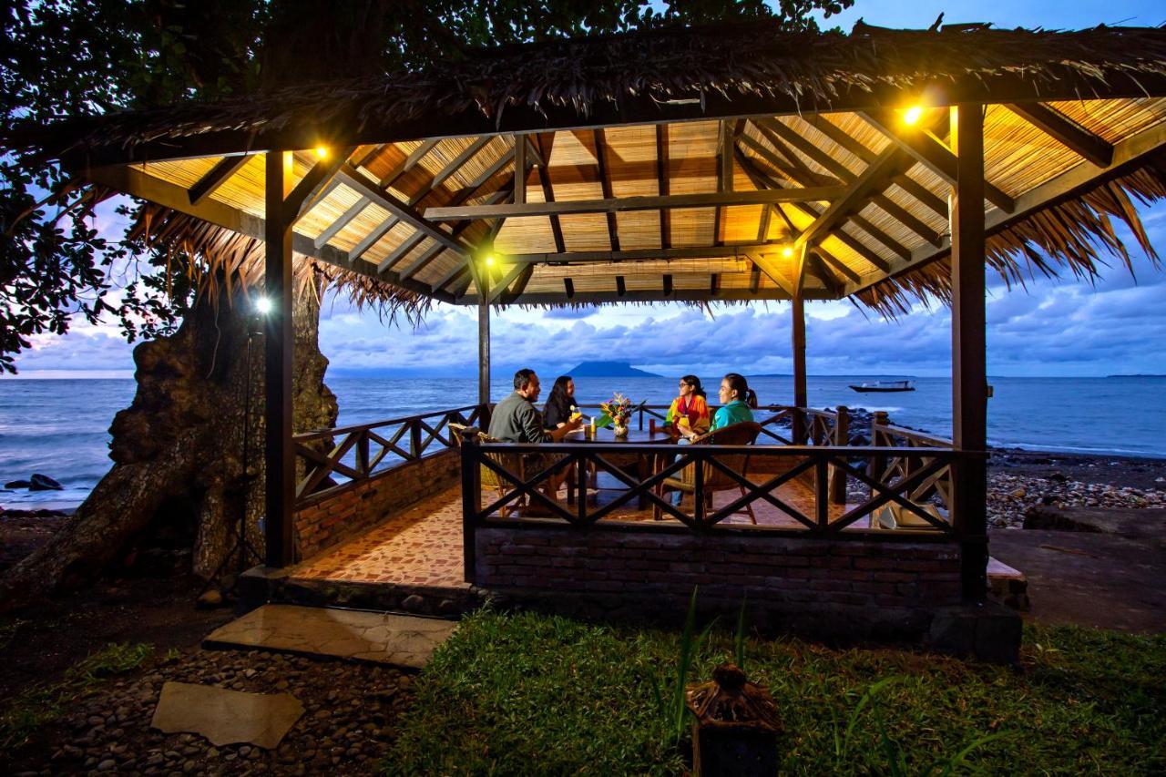 Murex Dive Resort Manado Kültér fotó