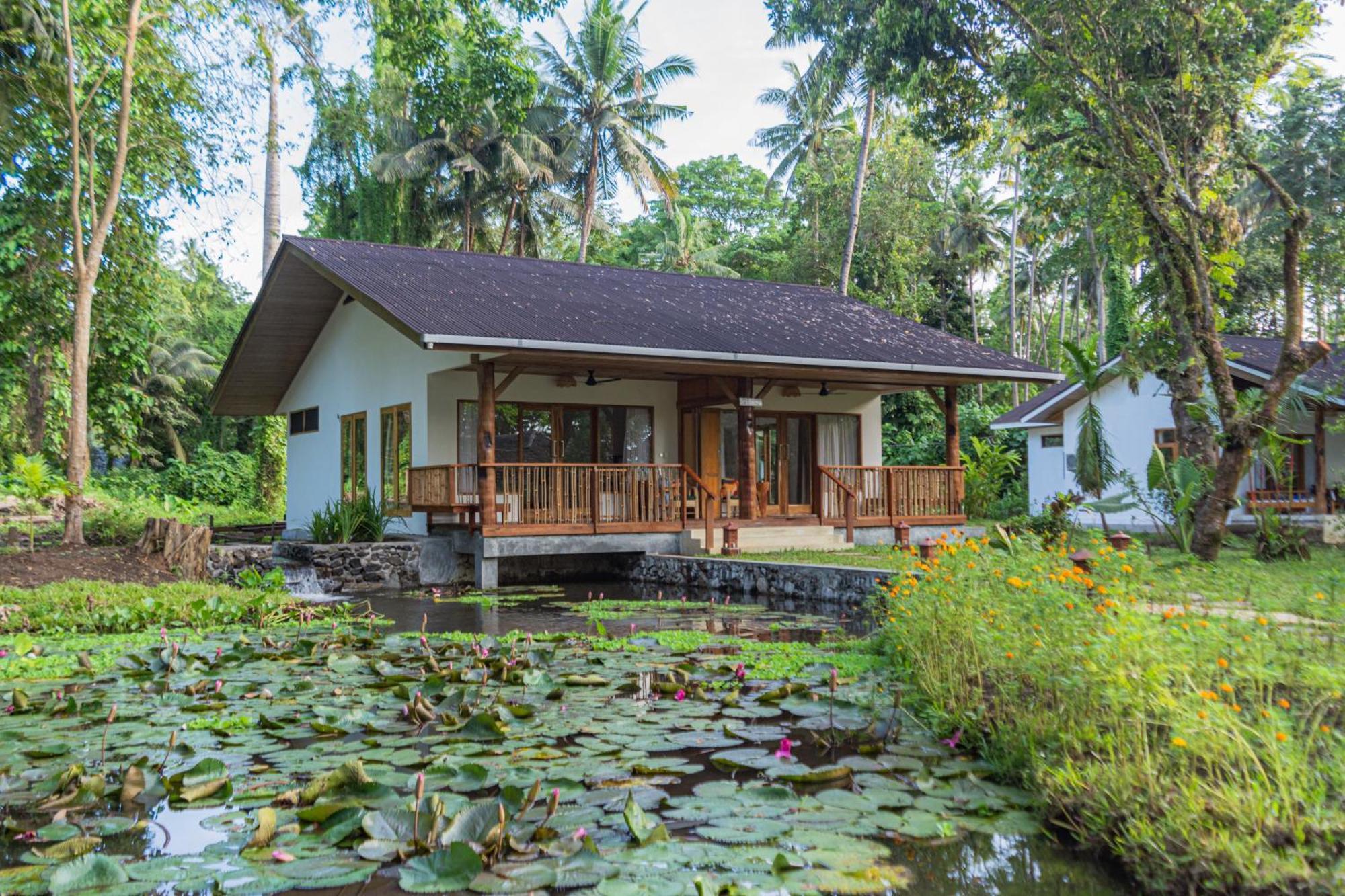 Murex Dive Resort Manado Kültér fotó